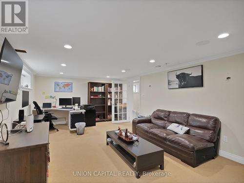 111 Libby Boulevard, Richmond Hill, ON - Indoor