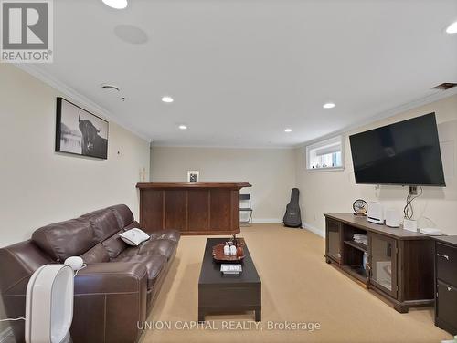 111 Libby Boulevard, Richmond Hill, ON - Indoor