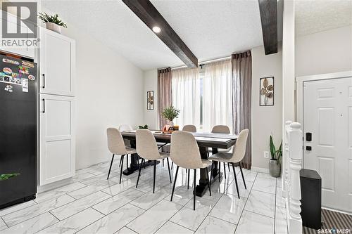 107 Hall Crescent, Saskatoon, SK - Indoor Photo Showing Dining Room