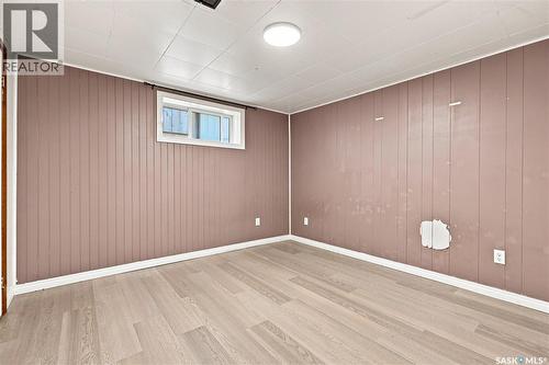 1915 Dufferin Avenue, Saskatoon, SK - Indoor Photo Showing Other Room