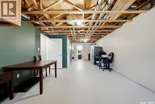 240 Ottawa Street, Regina, SK - Indoor