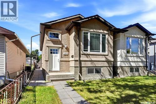 240 Ottawa Street, Regina, SK - Outdoor