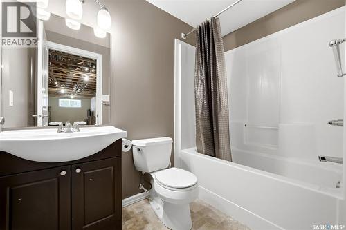 240 Ottawa Street, Regina, SK - Indoor Photo Showing Bathroom