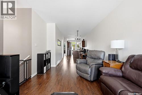 240 Ottawa Street, Regina, SK - Indoor Photo Showing Living Room