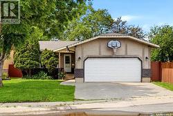 314 Howe PLACE  Regina, SK S4R 8M5