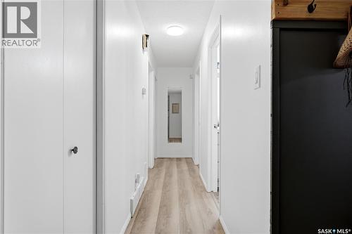 314 Howe Place, Regina, SK - Indoor Photo Showing Other Room