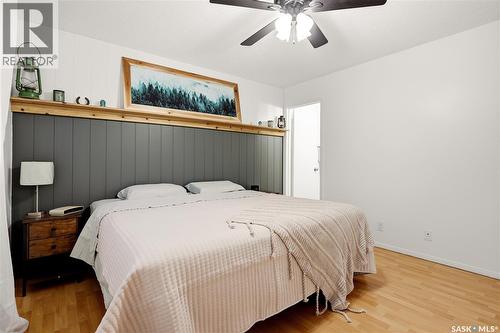 314 Howe Place, Regina, SK - Indoor Photo Showing Bedroom