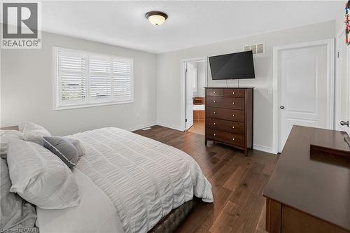 4079 Stadelbauer Drive, Beamsville, ON - Indoor Photo Showing Bedroom