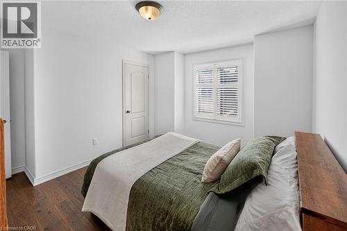 4079 Stadelbauer Drive, Beamsville, ON - Indoor Photo Showing Bedroom