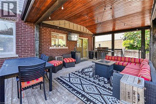 4079 Stadelbauer Drive, Beamsville, ON - Outdoor With Deck Patio Veranda With Exterior