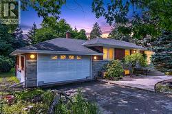 170 MOHAWK Road  Ancaster, ON L0G 2W9