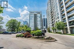 807 - 60 DISERA DRIVE  Vaughan, ON L4J 9G1