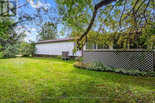 1105 Eighth Lane, Minden Hills (Lutterworth), ON - Outdoor With Deck Patio Veranda