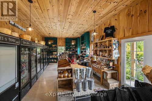 805092 Sideroad 25, Grey Highlands, ON - Indoor Photo Showing Other Room