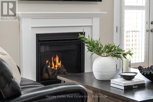 Gas fireplace - 163 Springside Crescent, Blue Mountains, ON - Indoor Photo Showing Other Room With Fireplace