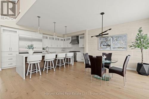 Kitchen & Breakfast area - 163 Springside Crescent, Blue Mountains, ON - Indoor Photo Showing Dining Room