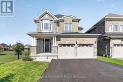 188 DOUGLAS KEMP CRESCENT  Clarington, ON L1C 7E4