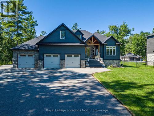 26 Spruce Street, Tiny, ON - Outdoor With Facade