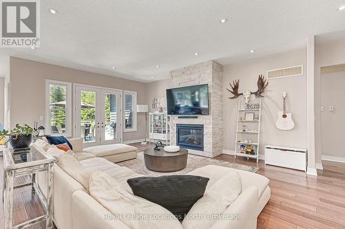 26 Spruce Street, Tiny, ON - Indoor Photo Showing Living Room With Fireplace