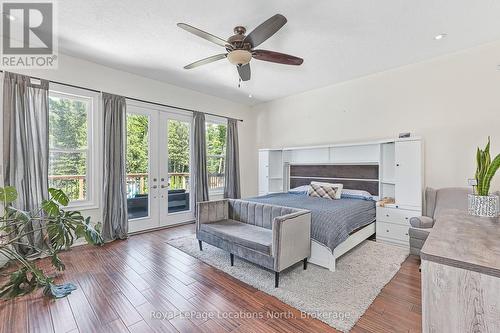 26 Spruce Street, Tiny, ON - Indoor Photo Showing Bedroom