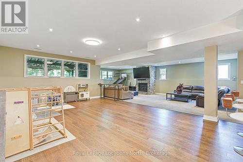 26 Spruce Street, Tiny, ON - Indoor