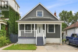 241 ROSSLYN Avenue N  Hamilton, ON L8L 7P9