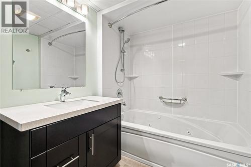 5907 Hague Crescent, Regina, SK - Indoor Photo Showing Bathroom