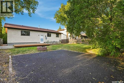 5907 Hague Crescent, Regina, SK - Outdoor