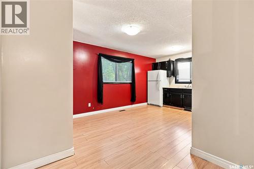 5907 Hague Crescent, Regina, SK - Indoor