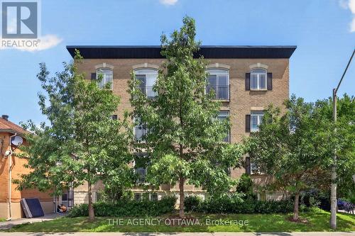 203 - 711 CHURCHILL AVENUE N , Ottawa, Ontario K1Z 7J9 3