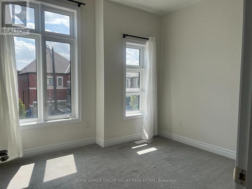 45 Kessler Drive, Brampton, ON - Indoor Photo Showing Other Room