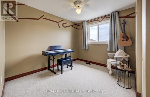 124 Prosperity Drive, Kitchener, ON - Indoor Photo Showing Other Room