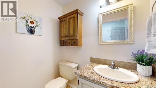 1015 Graham Road, Regina, SK - Indoor Photo Showing Bathroom