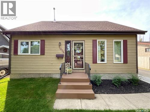 1015 Graham Road, Regina, SK - Outdoor