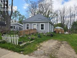 249 King STREET East Chatham, ON N7M 3N3