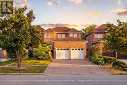 187 BARBER DRIVE  Halton Hills, ON L7G 5L5