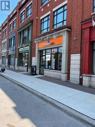 147 Lakeshore Road E, Mississauga, ON 