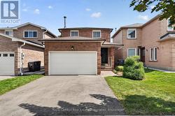 8 HORSHAM STREET  Brampton, ON L6X 3R5