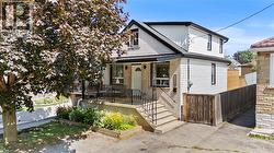 15 GLASSCO Avenue S  Hamilton, ON L8H 1B2