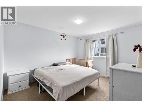 131 Celano Crescent, Kelowna, BC - Indoor Photo Showing Bedroom