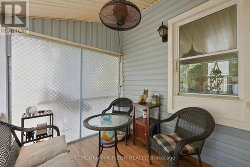 153 Montrose Street N, Cambridge, ON - Indoor