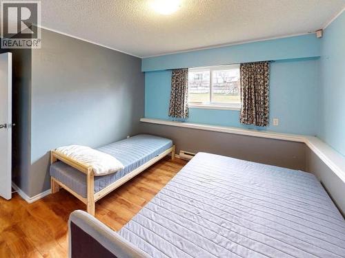 4922 Saskatchewan Ave, Powell River, BC - Indoor Photo Showing Bedroom