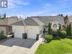 211 Crenshaw WAY Warman, SK S0K 4S1