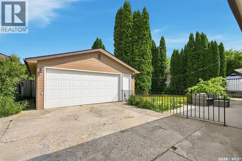 39 Brown Crescent, Saskatoon, SK - Outdoor