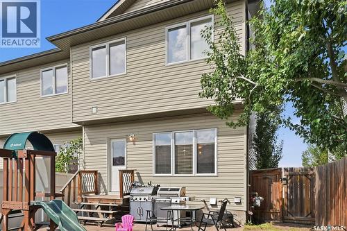 150 Lynd Crescent, Saskatoon, SK - Outdoor With Deck Patio Veranda With Exterior