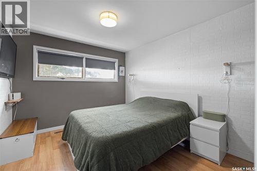 64 Coldwell Road, Regina, SK - Indoor Photo Showing Bedroom