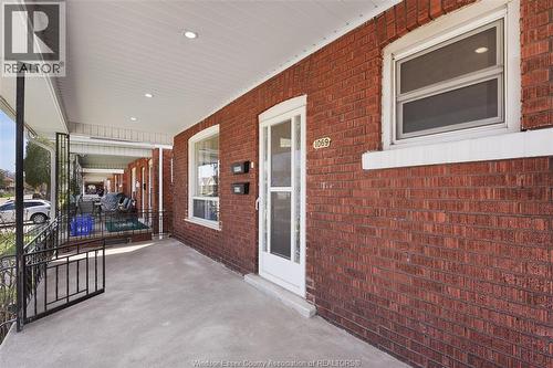 1069 Marentette Avenue Unit# Upper, Windsor, ON - Outdoor With Exterior