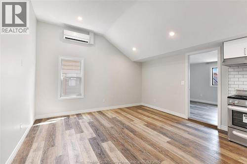 1069 Marentette Avenue Unit# Upper, Windsor, ON - Indoor Photo Showing Other Room