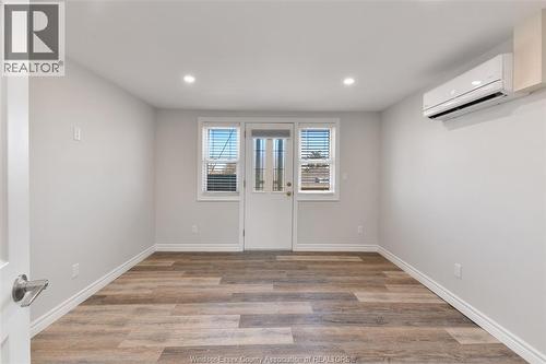 1069 Marentette Avenue Unit# Upper, Windsor, ON - Indoor Photo Showing Other Room