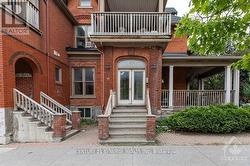11 - 450 MACLAREN STREET Ottawa, ON K1R 5K6